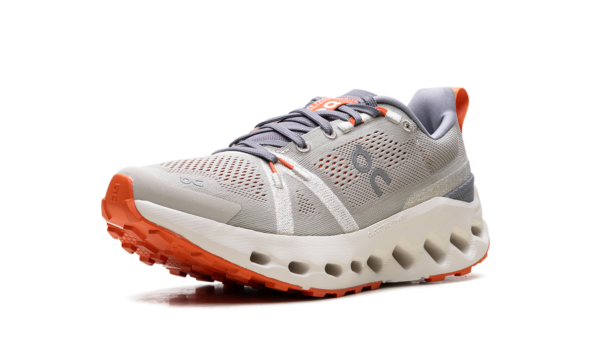 On WOMENS Cloudsurfer Trail WMNS "Fossil Ivory" 3WE10102878 from Stadium Goods